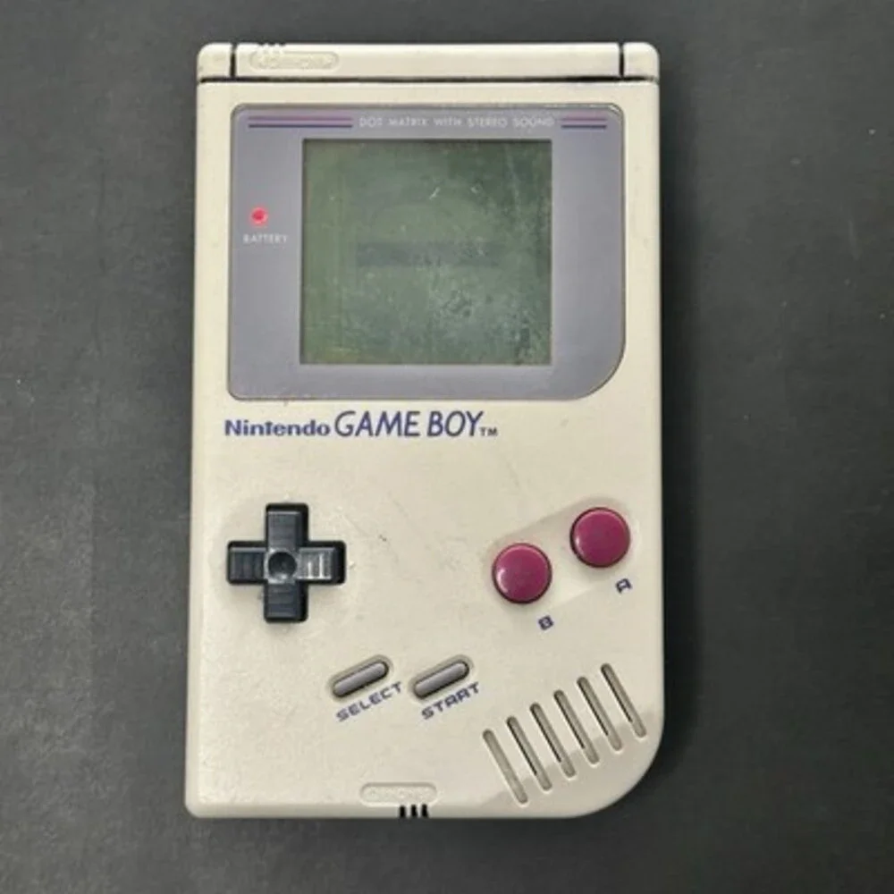 Nintendo Game Boy DMG-01 Tested & Working Lines On Screen As Is